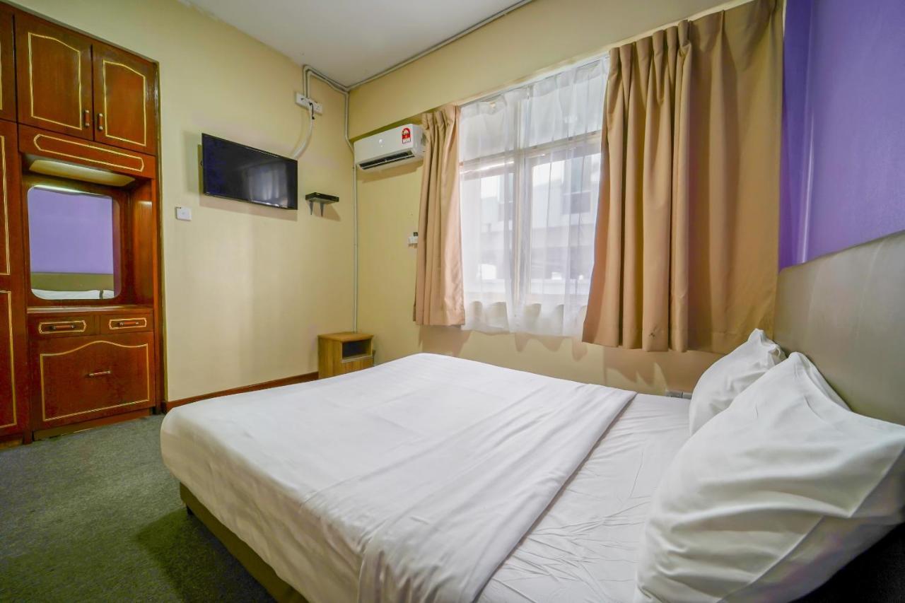 Spot On 89645 Ong'S Court George Town Exterior foto